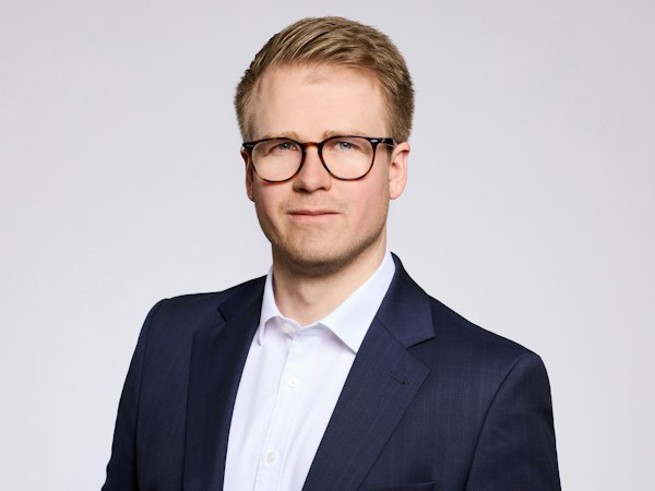 Niklas Becker